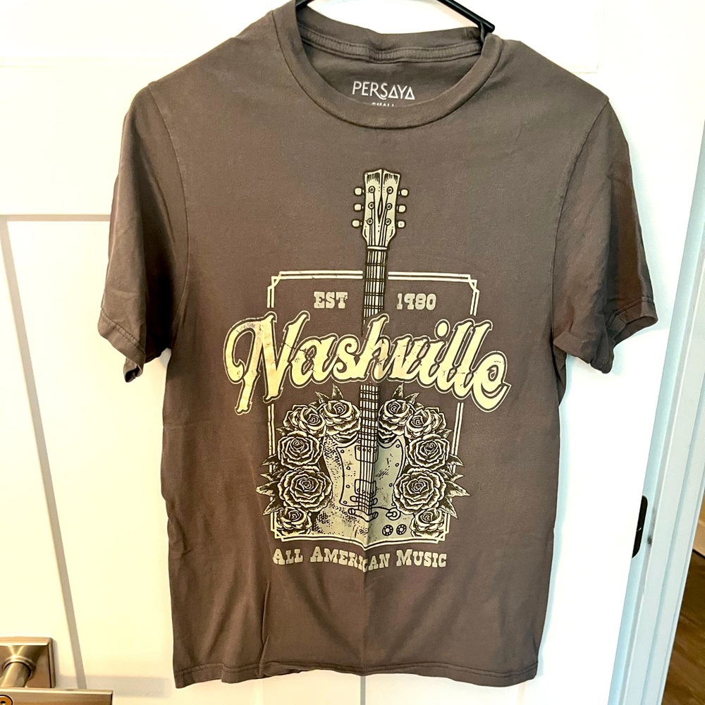 Persaya Brown Short Sleeve Tee Nashville Design